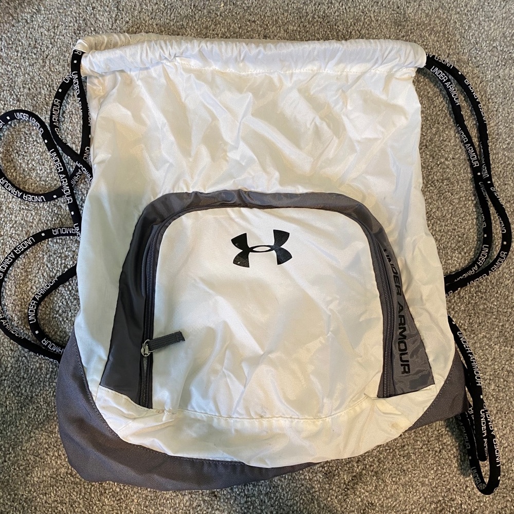 Under armour draw string bag